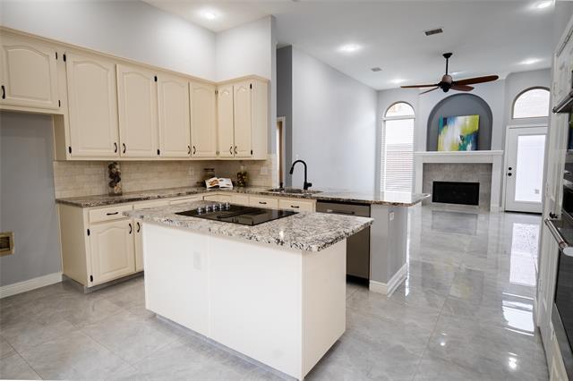 Building Photo - 4664 Cherokee Path