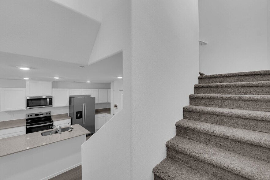 Building Photo - 9342 Soothing Sea St
