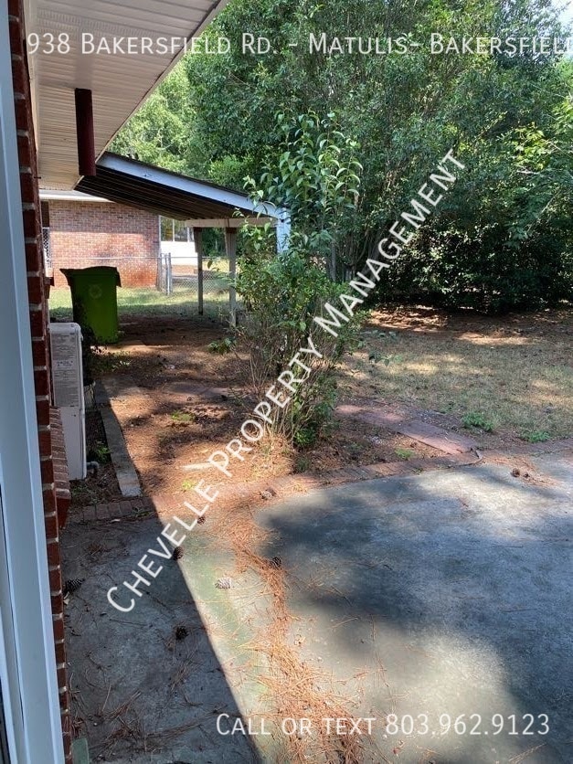 Building Photo - 938 Bakersfield Rd