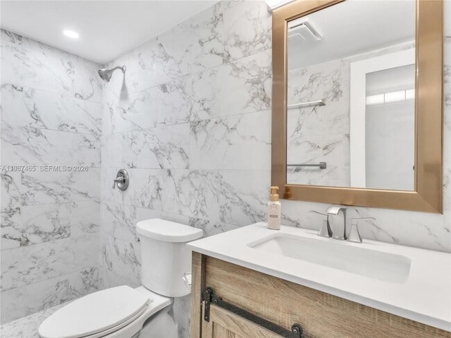 Building Photo - 6505 SW 113th Pl