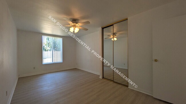 Building Photo - Spacious 3-Bedroom, 2-Bath Home Near the B...