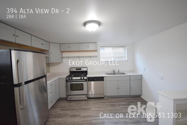 Building Photo - 394 Alta View Dr