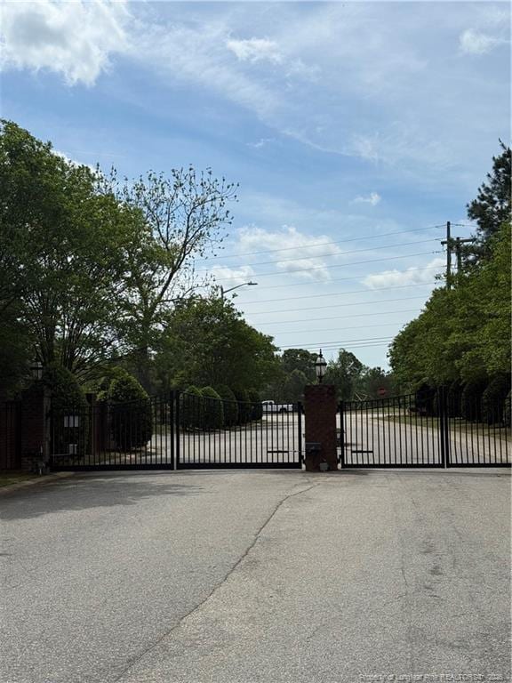 Building Photo - 1319 Braybrooke Pl