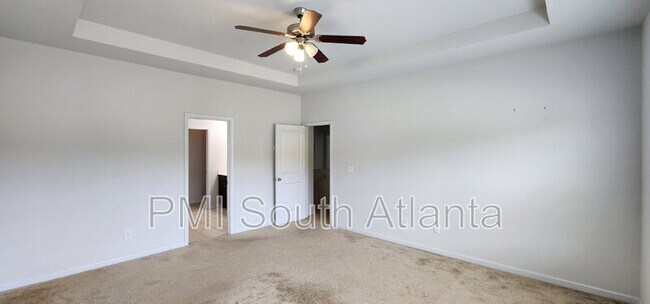 Building Photo - 633 Amrose Way