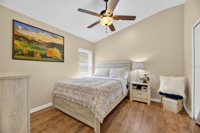 Building Photo - 12414 Cedarfield Dr