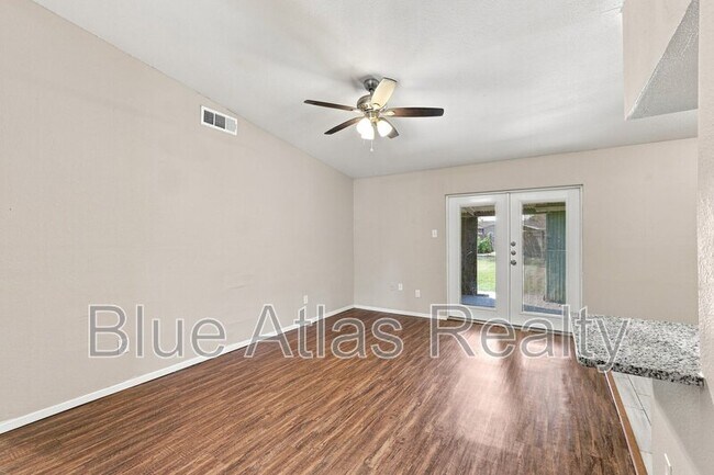 Building Photo - 3609 Galaxie Dr
