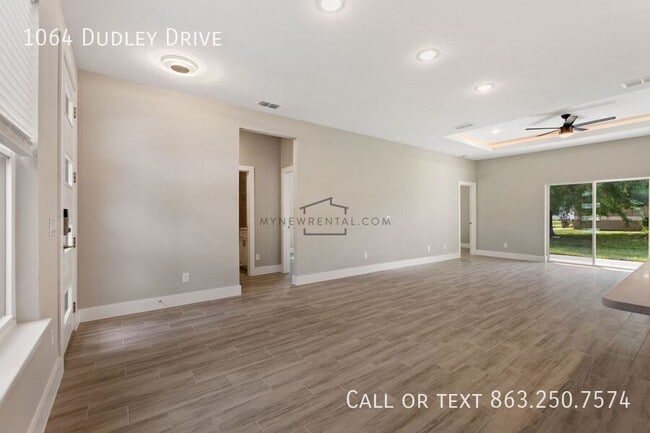 Building Photo - 1064 Dudley Dr