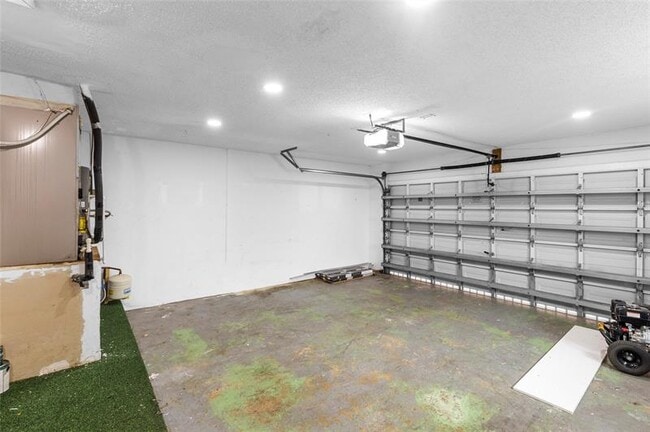 Building Photo - 4112 NW 78th Ln