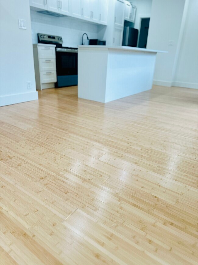 Building Photo - 1401 N 36th St