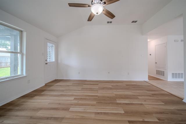 Building Photo - 2037 Cedar Trail