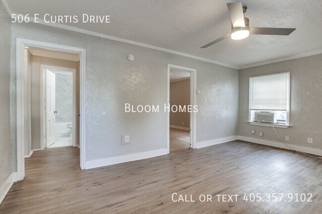 Building Photo - 506 E Curtis Dr