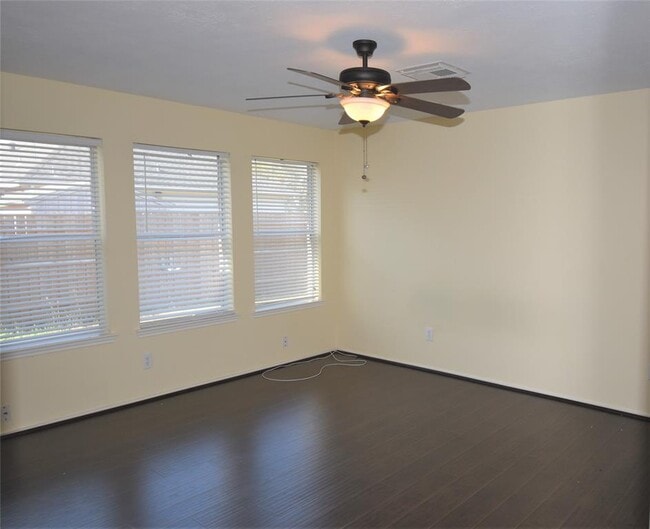 Building Photo - 1522 Cartwright Rd