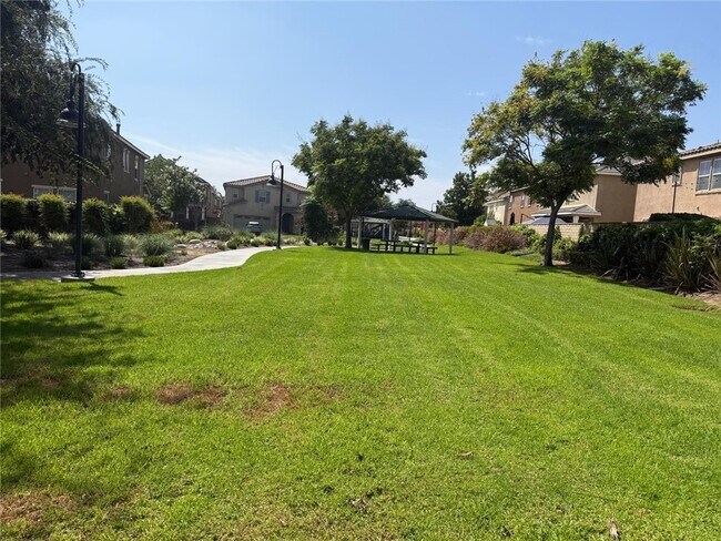 Building Photo - 1742 Edmon Way