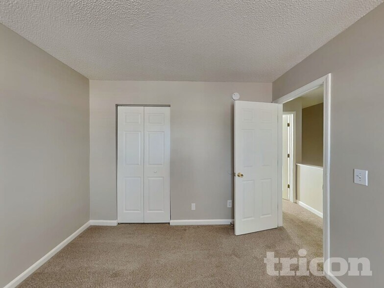 Building Photo - 540 Halleck Ln