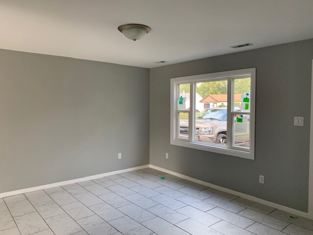 Building Photo - 7700 Belmont Ave