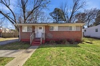 Building Photo - 613 Normandy St