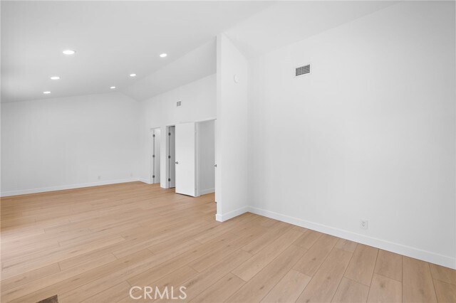Building Photo - 3326 Calle La Veta