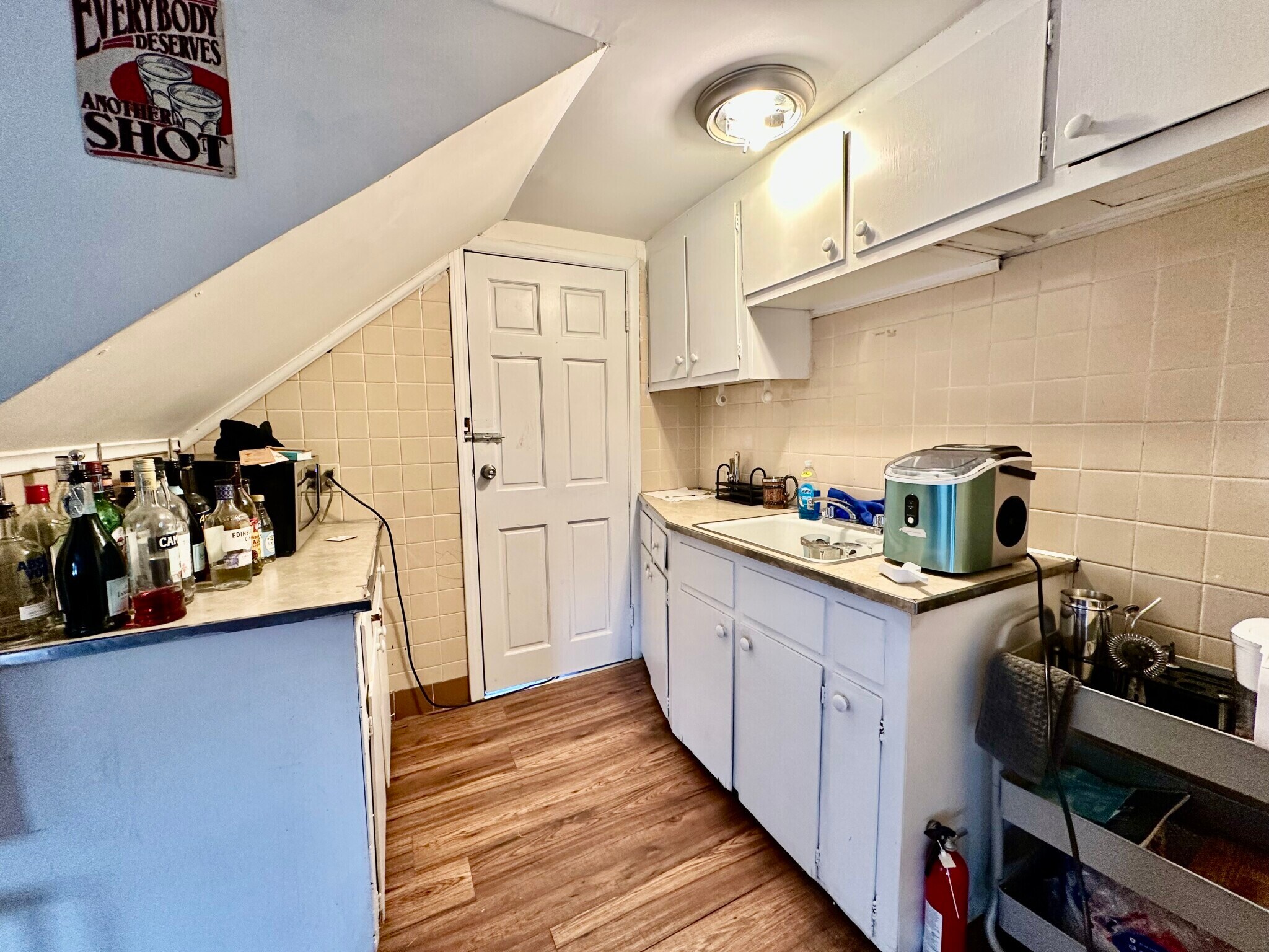 Building Photo - 74 Ashford St