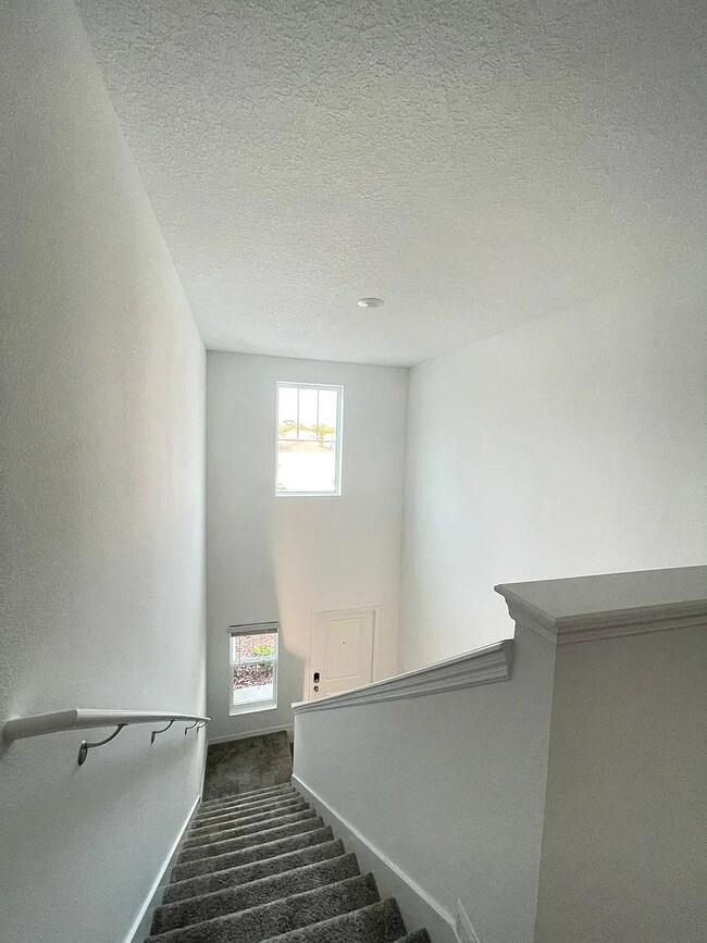 Building Photo - 3931 Willowbrook Dr, Edgewater, FL 32141