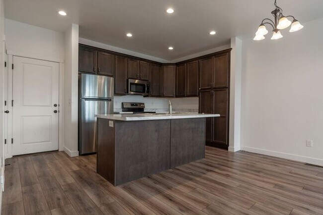 Building Photo - Beautiful Row End Townhouse w 2 car attached