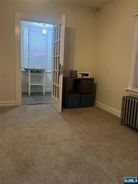 Building Photo - 31 Hedden Terrace