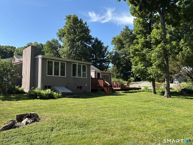 Building Photo - 149 Old Sachems Head Rd