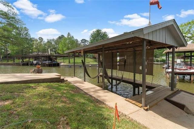 Building Photo - 114 Wood Crest Dr