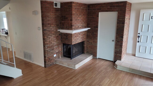 Building Photo - 863 Del Mar Downs Rd