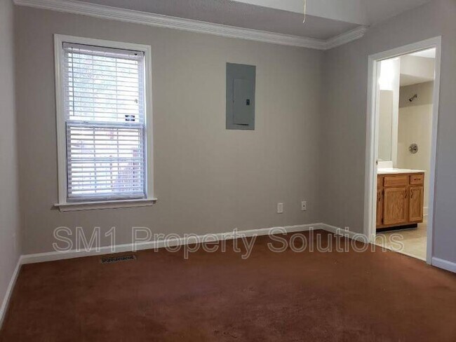 Building Photo - 4208 Low Meadow Ln