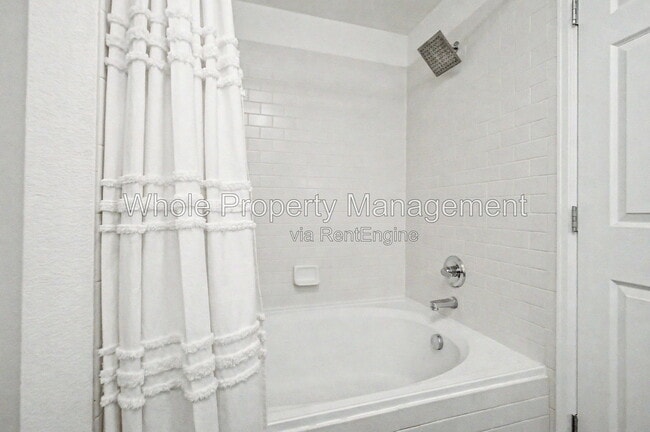 Building Photo - 3872 S Dallas St