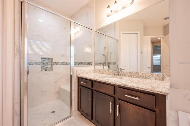 Building Photo - 31232 Chesapeake Bay Dr