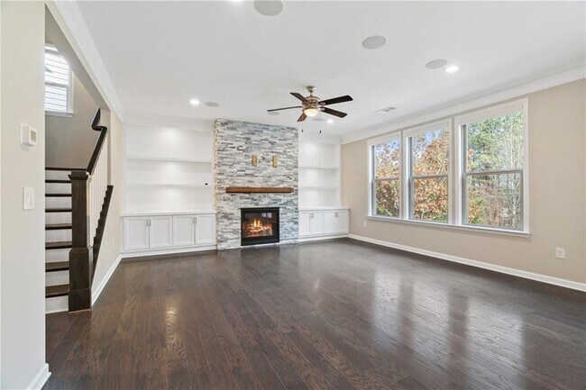 Building Photo - 123 Marlow Dr