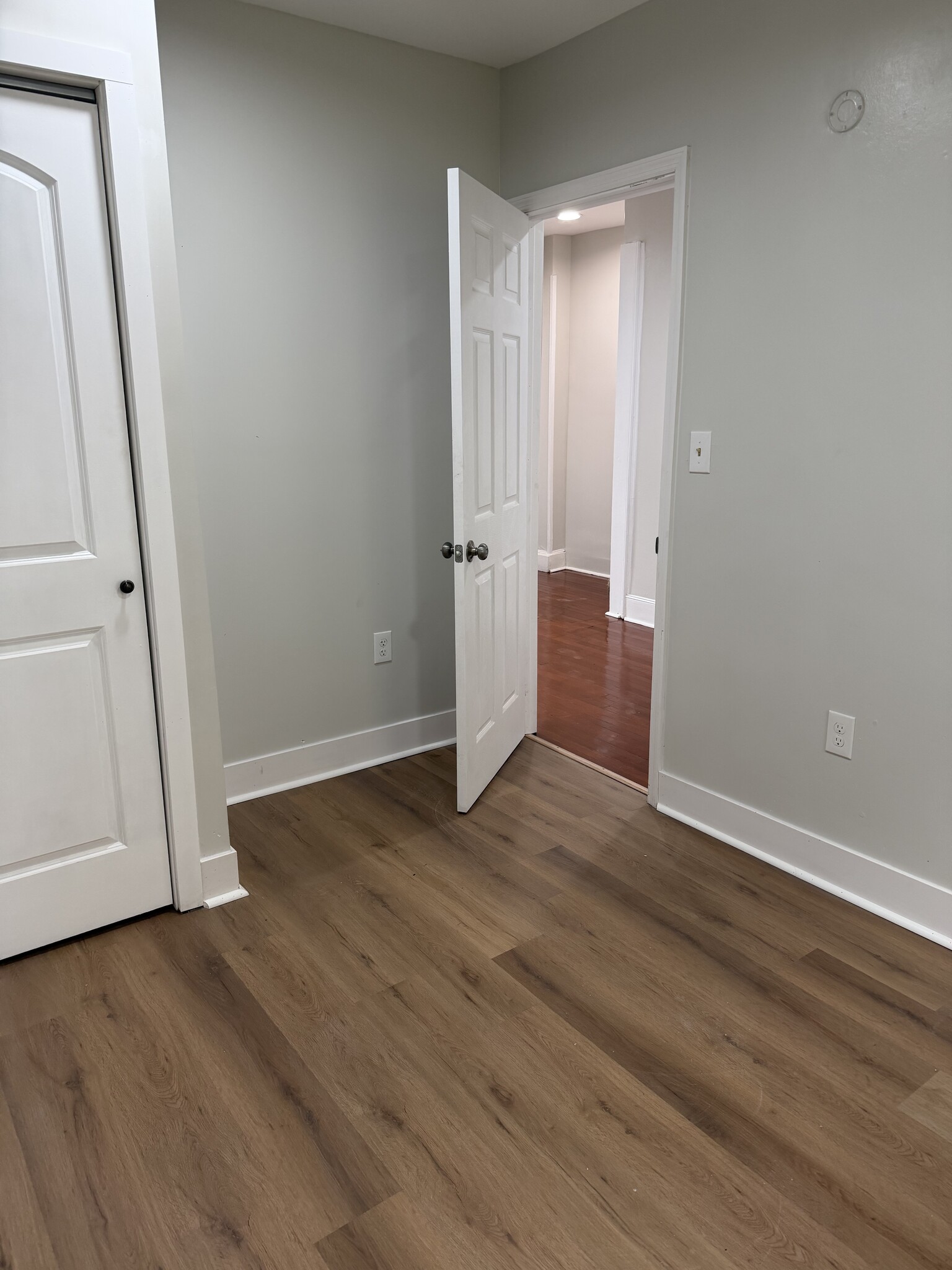 Building Photo - 16 Mohawk St