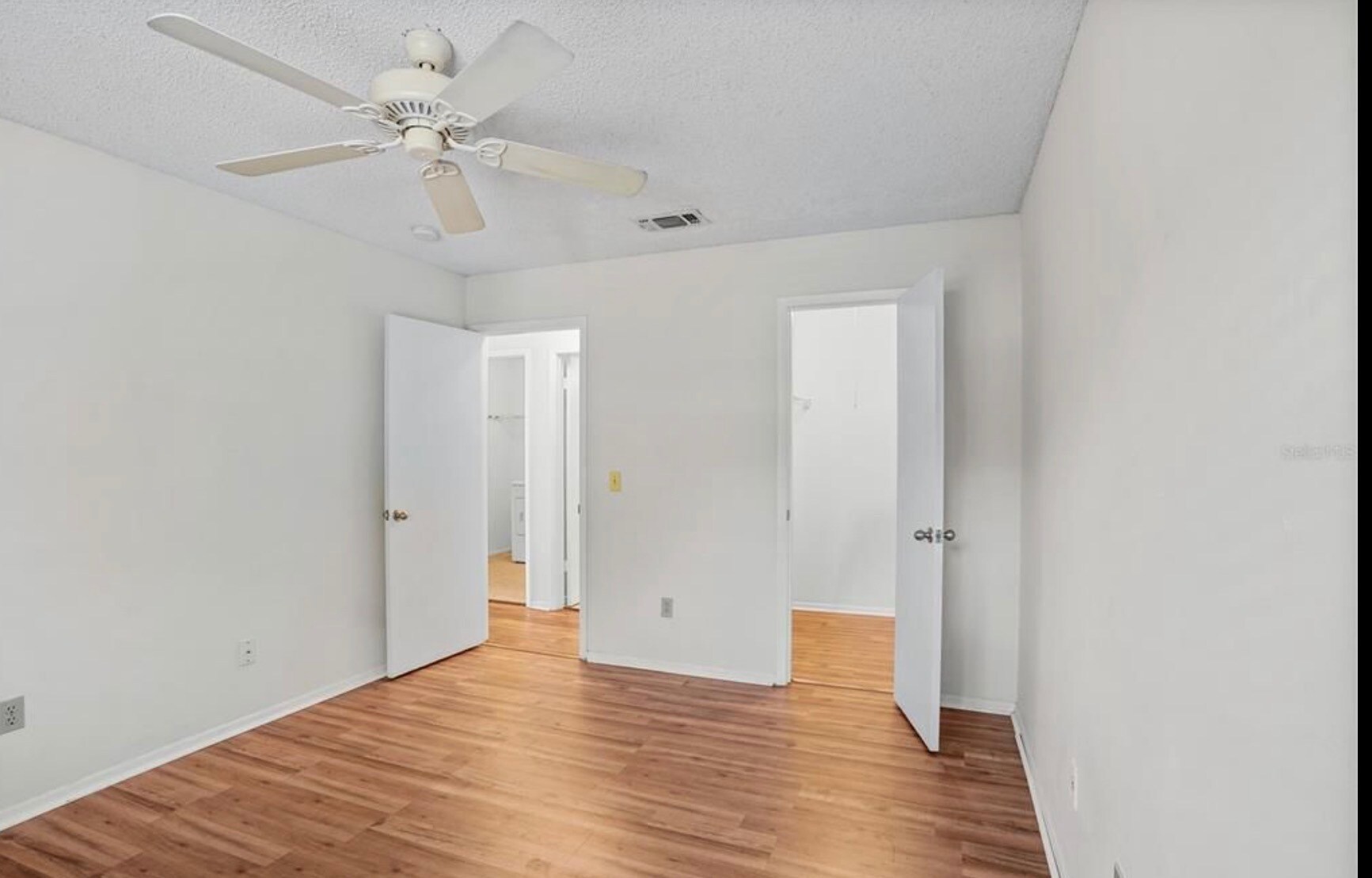 Building Photo - 5468 E Michigan St