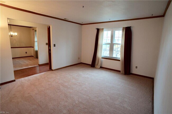 Building Photo - 937 Thompson Way