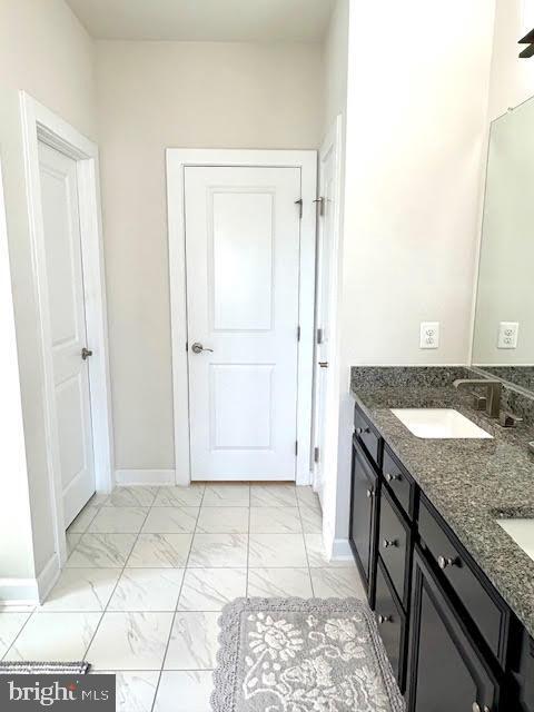 Building Photo - 22341 TrailView Crossing Terrace