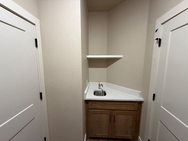 Building Photo - MOVE IN SPECIAL!! - Brand New Spacious 4-bedroom, 2-bathroom Wolfforth Haven