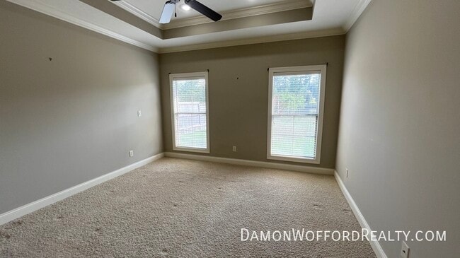 Building Photo - 117 Memory Lane
