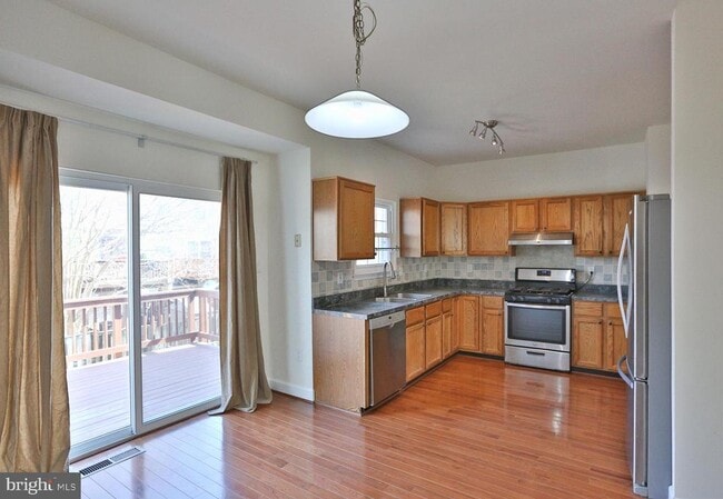 Building Photo - 14214 Beddingfield Way