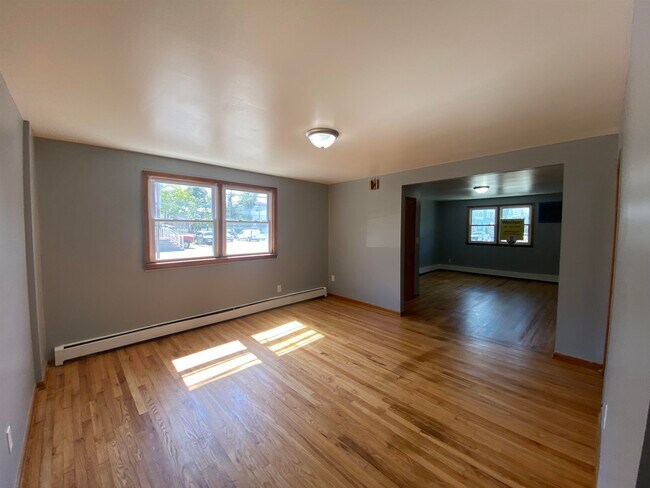Building Photo - 468 Avenue A