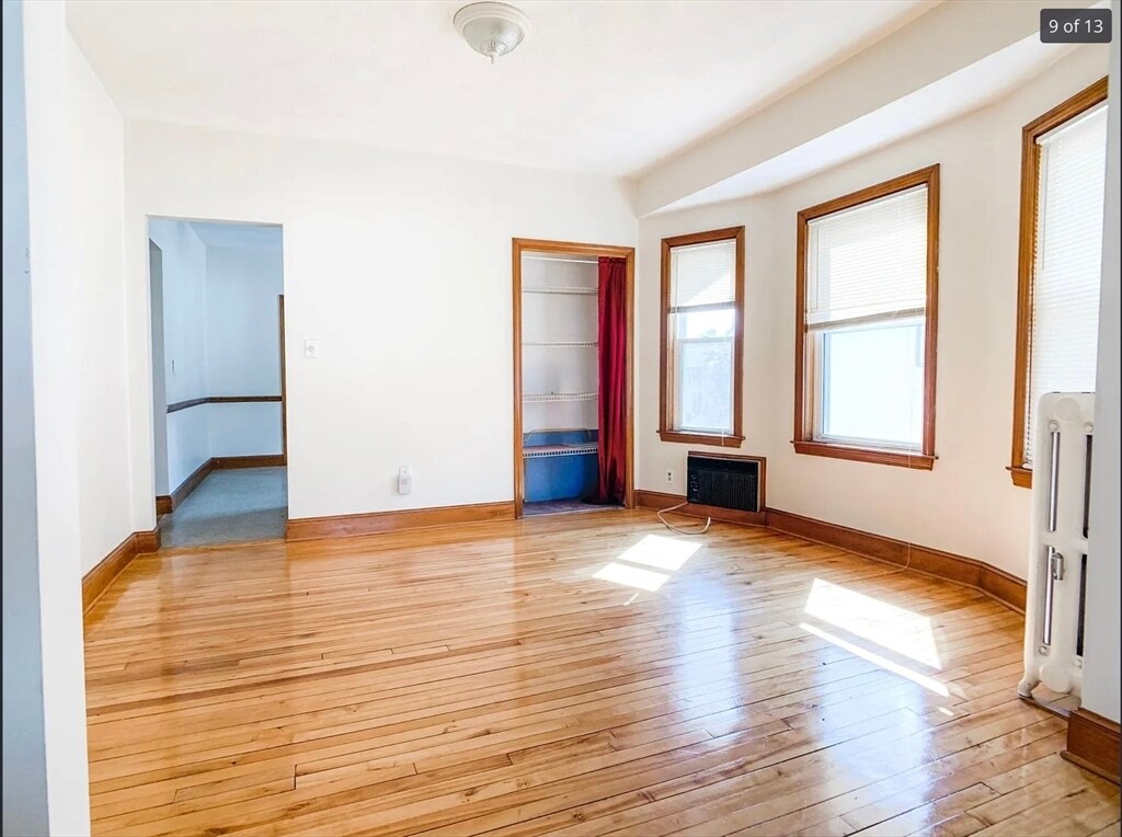 Building Photo - 28 Frederick Ave