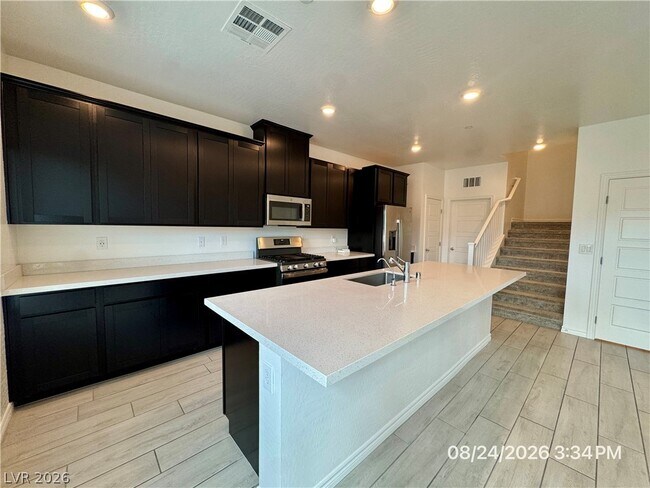 Building Photo - 859 Nova Heights St