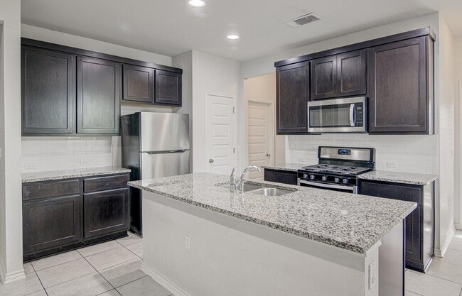 Building Photo - 1314 Ambler Dr