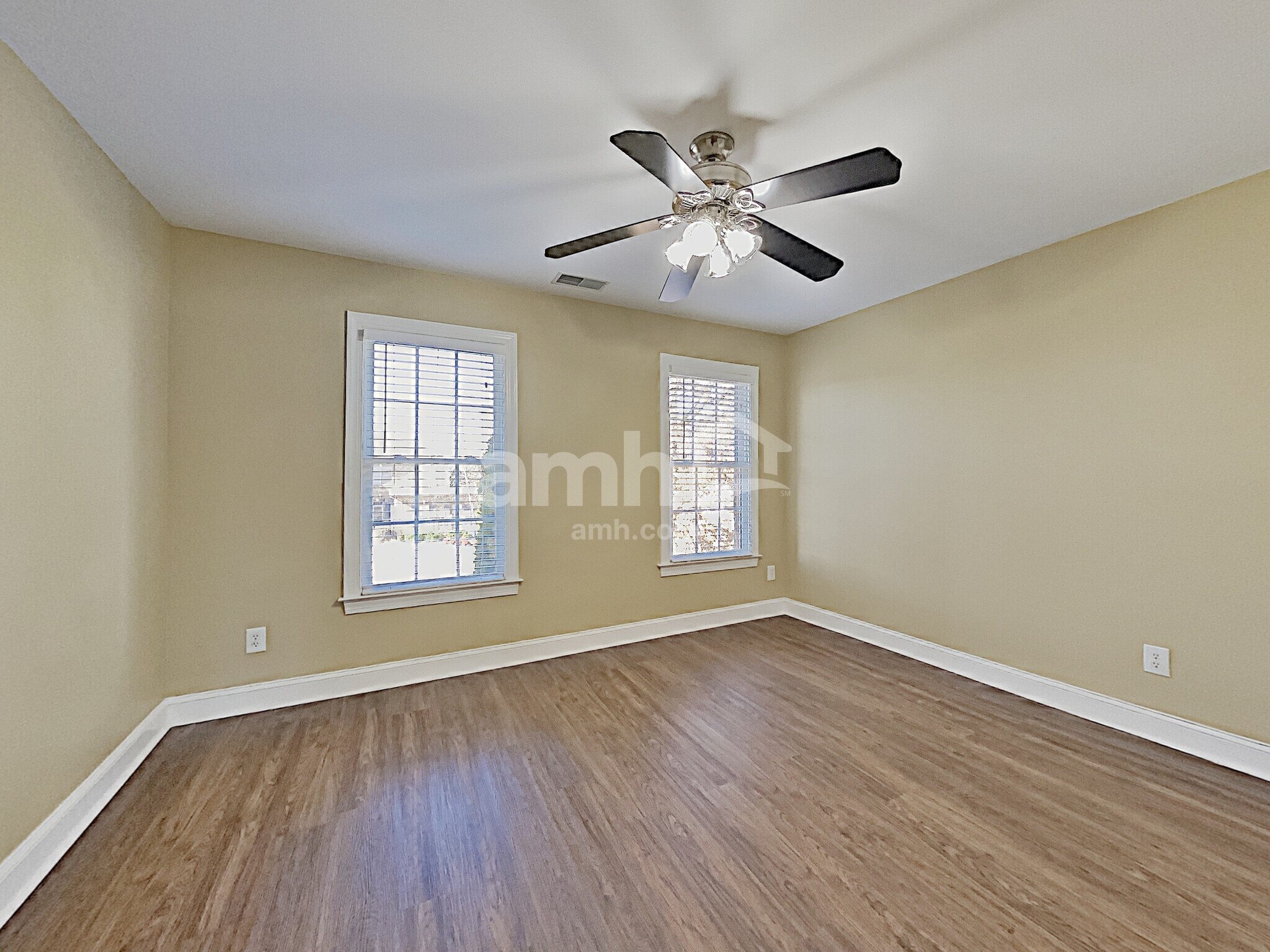 Building Photo - 2710 Marilyn Ct