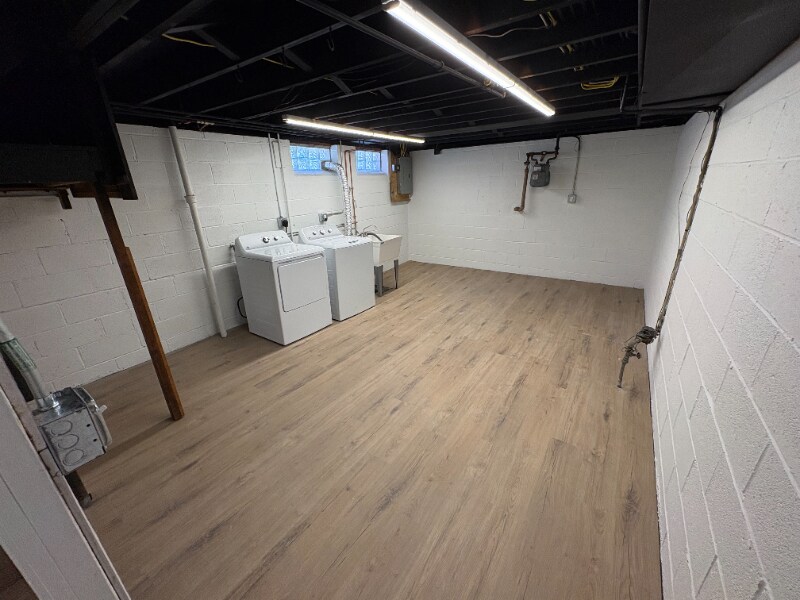 Building Photo - 13319 McCracken Rd