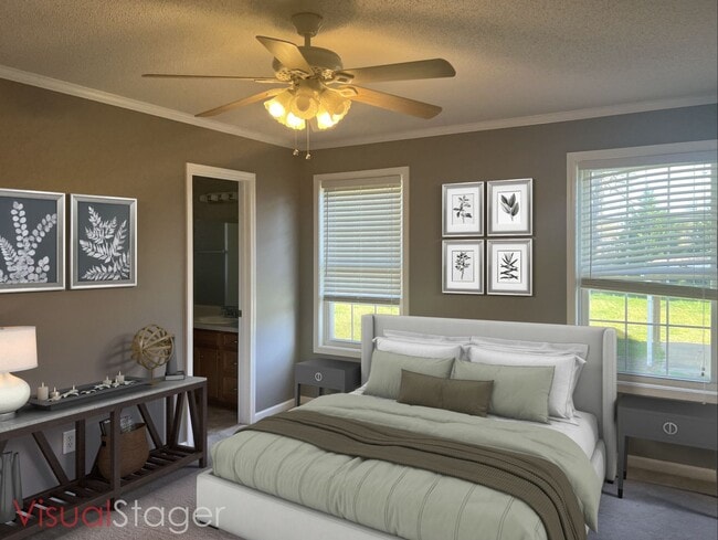 Building Photo - 3 Bedroom 3 Bathroom House with an Office.  Available Now!