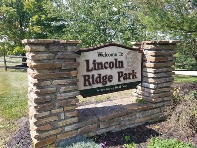 Building Photo - 1389 Meadowrun Ln