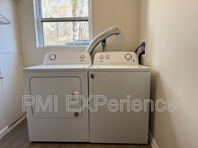 Building Photo - 12808 Applecross Dr