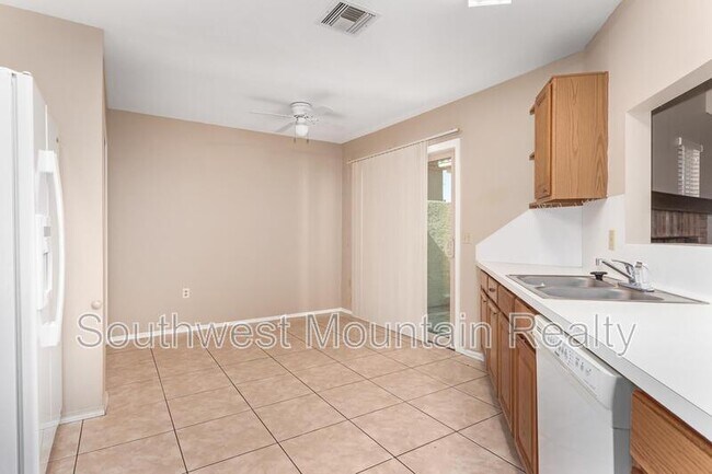 Building Photo - 541 N Granite St