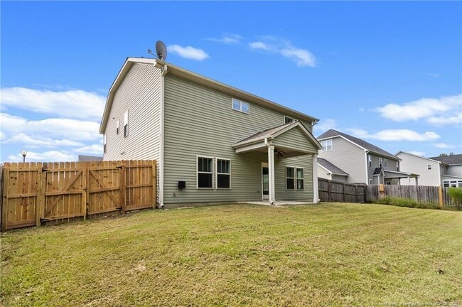 Building Photo - 197 Ganton Dr